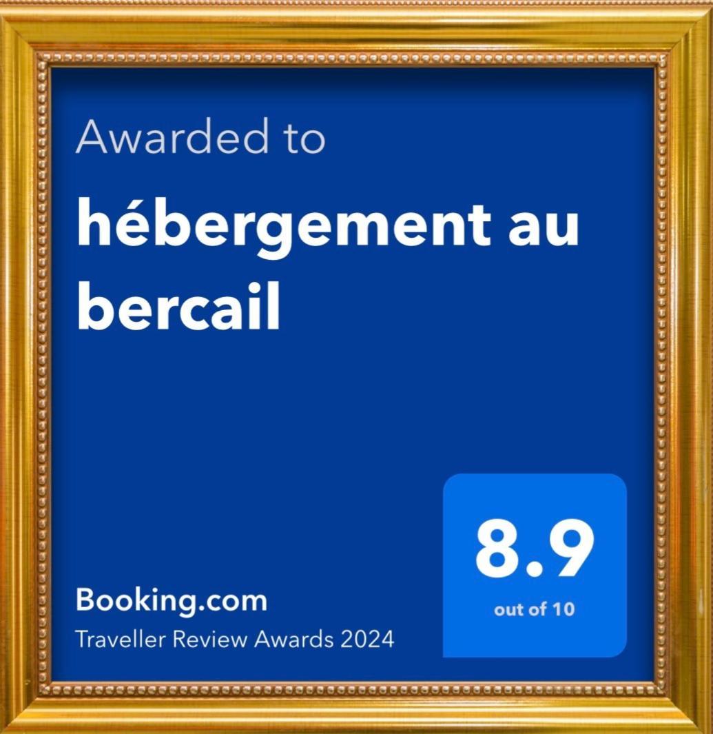 Hebergement Au Bercail Beaumont-sur-Sarthe Zewnętrze zdjęcie